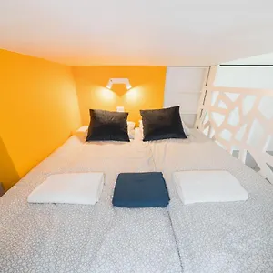 Modern, Well Organised Place In Centre By Homeclick Apartament